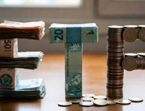 Por que investidores estão trocando fundos por ETFs de Renda Fixa